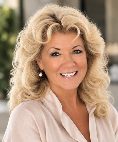 Fiona Thompson, estate agent