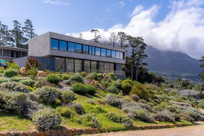 House For Rent in Klein Leeukop Estate, Hout Bay